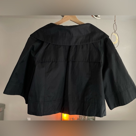 Stylish Black Women's Crop Jacket - Picture 4 of 16